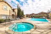LeParkYellow,Pool,SpaNextoDowntownAirportHospitals