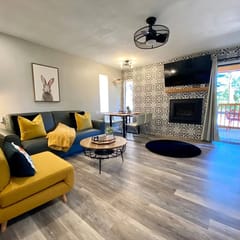 LazyBear 5 min. to KingsBeach&TreeTops, Pool, Spa
