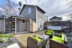 Midtown Garden House w/BBQ & Pet Friendly!