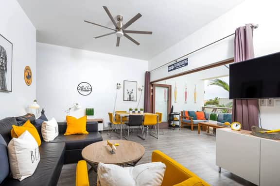 Villa Chica 3 min to Beach, Diving & Restaurants with Pool and private Garden 10 min to Windsurfing & Kitesurfing
