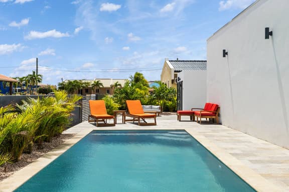 FourVillas N1: PrivateMagnesiumPool & Near Beaches