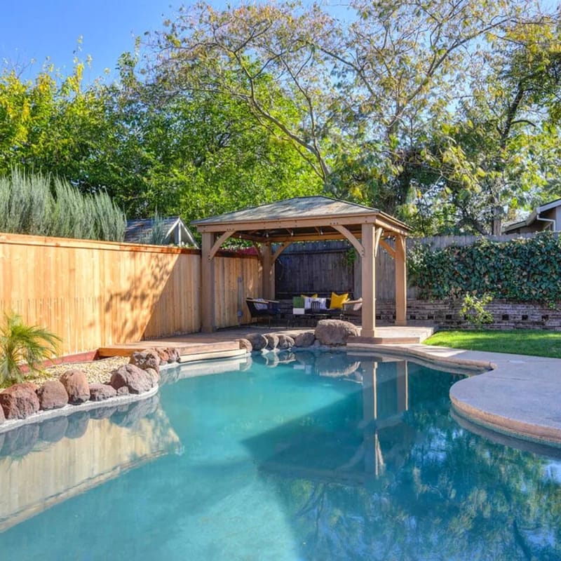Luxury PALM HOUSE: 3BDw/Pool, Near Galleria Sac.