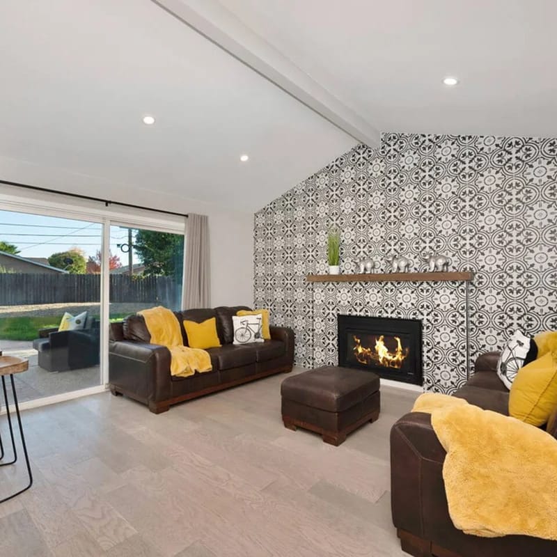 Rancho House w/ Luxury private Pool & 4BR plus Den